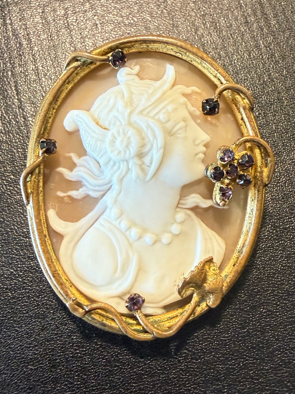 Antique Shell Cameo Brooch Gold Filled